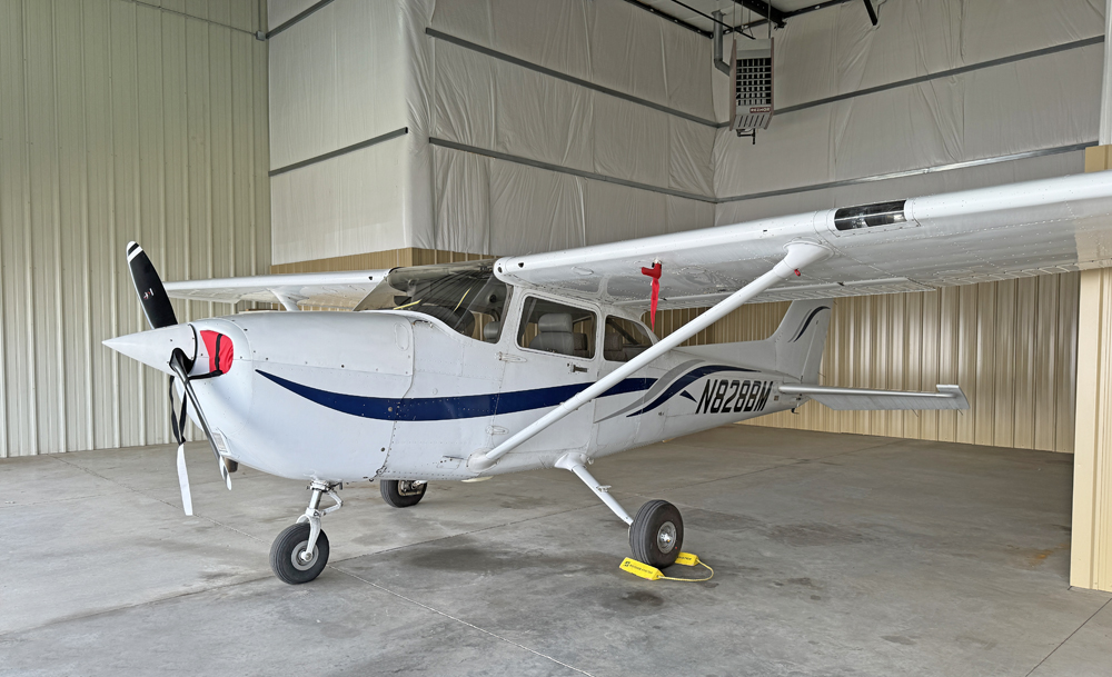 N828BM - Madision Plane 2025_web1 N828BM